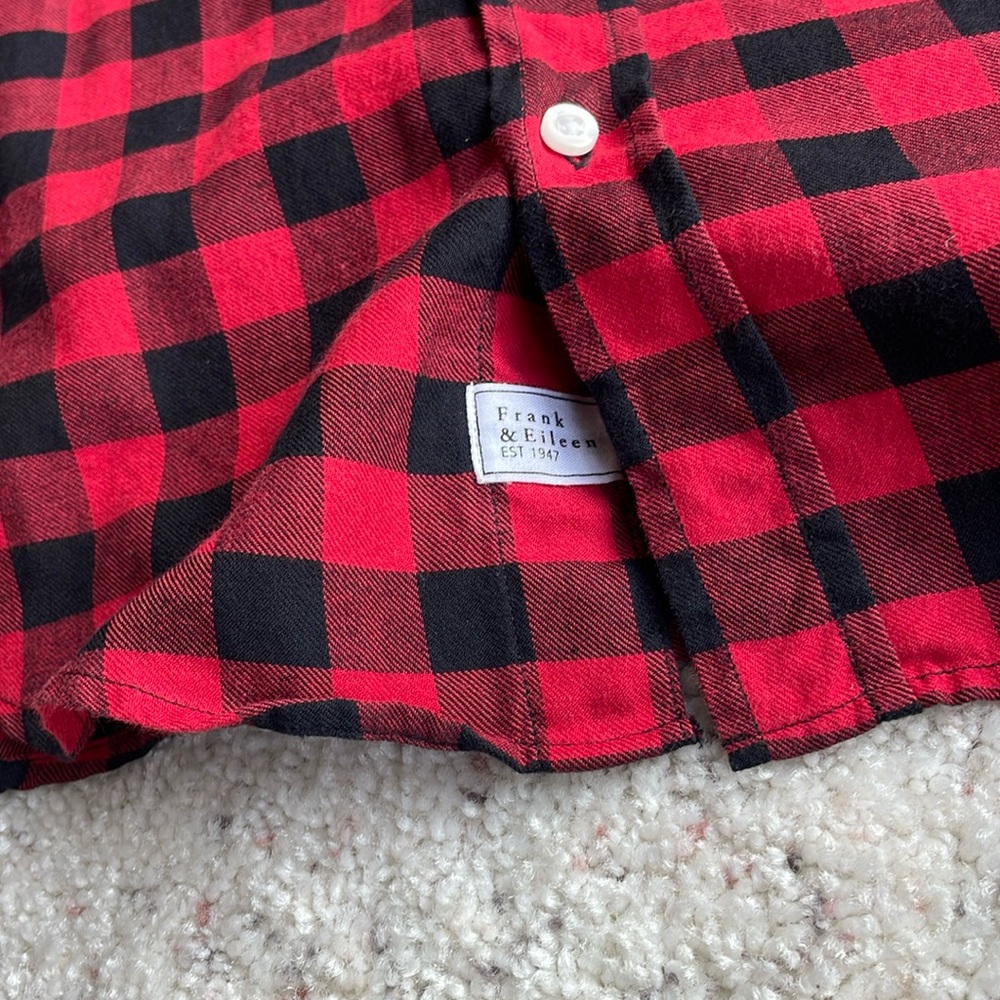 FRANK & EILEEN Barry Fit Red & Black Buffalo Plaid Shirt - Picture 8 of 16